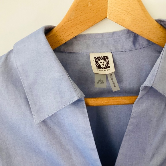 Anne Klein Non-Iron Fitted Button Up Womens L Blue V-neck Collared Blouse Office - Picture 5 of 13